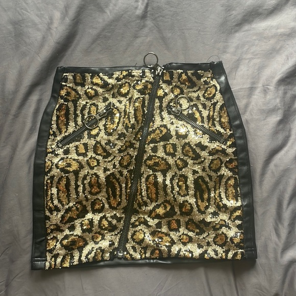 sequined skirt - Picture 1 of 3